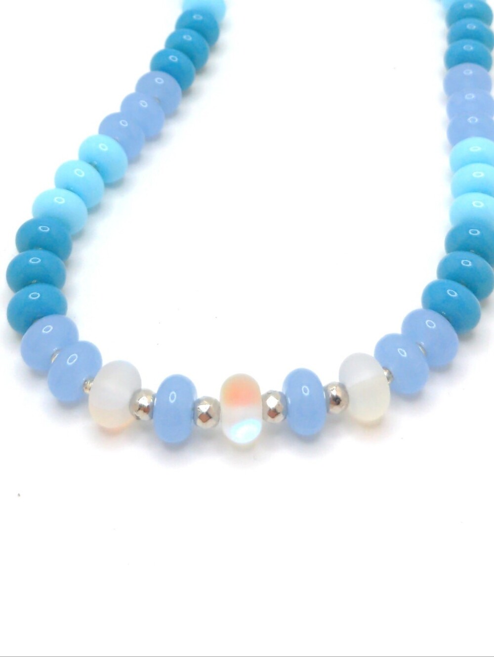 381MIDALANE Handcrafted Blue Dopamine Candy Bead Necklace